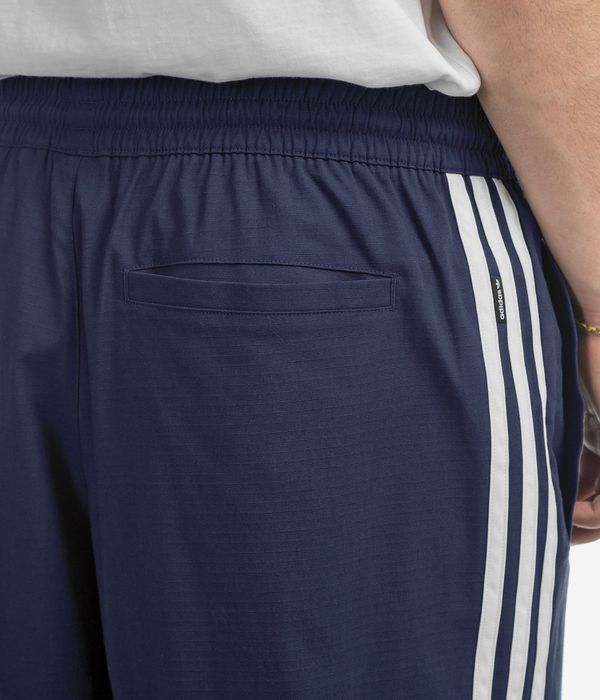 Adidas pantalon chino online shop