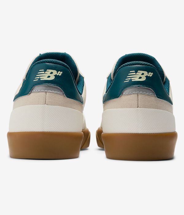 New Balance Numeric 272 Shoes (white green)