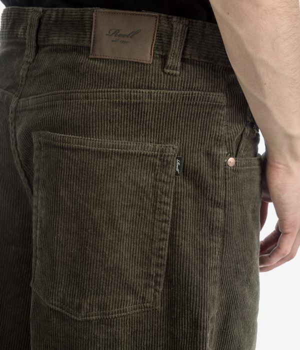 REELL Baggy Jeans (dark green cord)