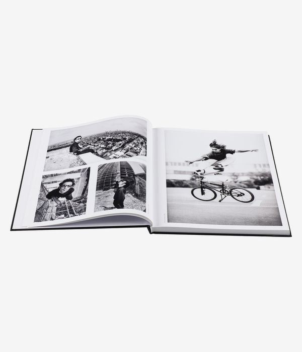 Buch div. Helge Tscharn Capsule Livre