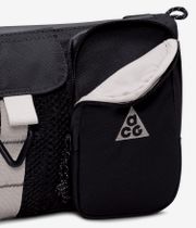Nike ACG Daymax Crossbody Bag 3L (black college grey college grey)