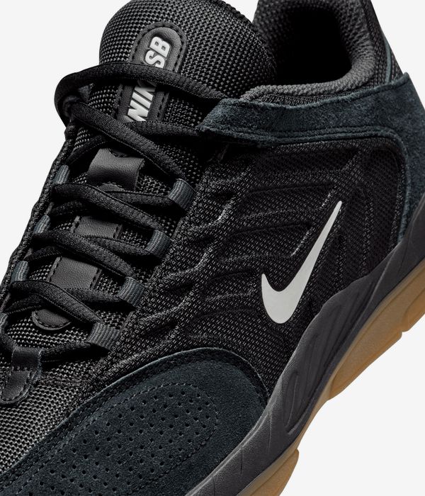 Nike SB Vertebrae Shoes (black summit white)