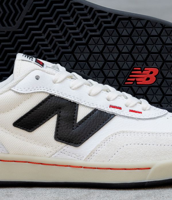 New Balance Numeric 440 V2 Shoes (white black white)