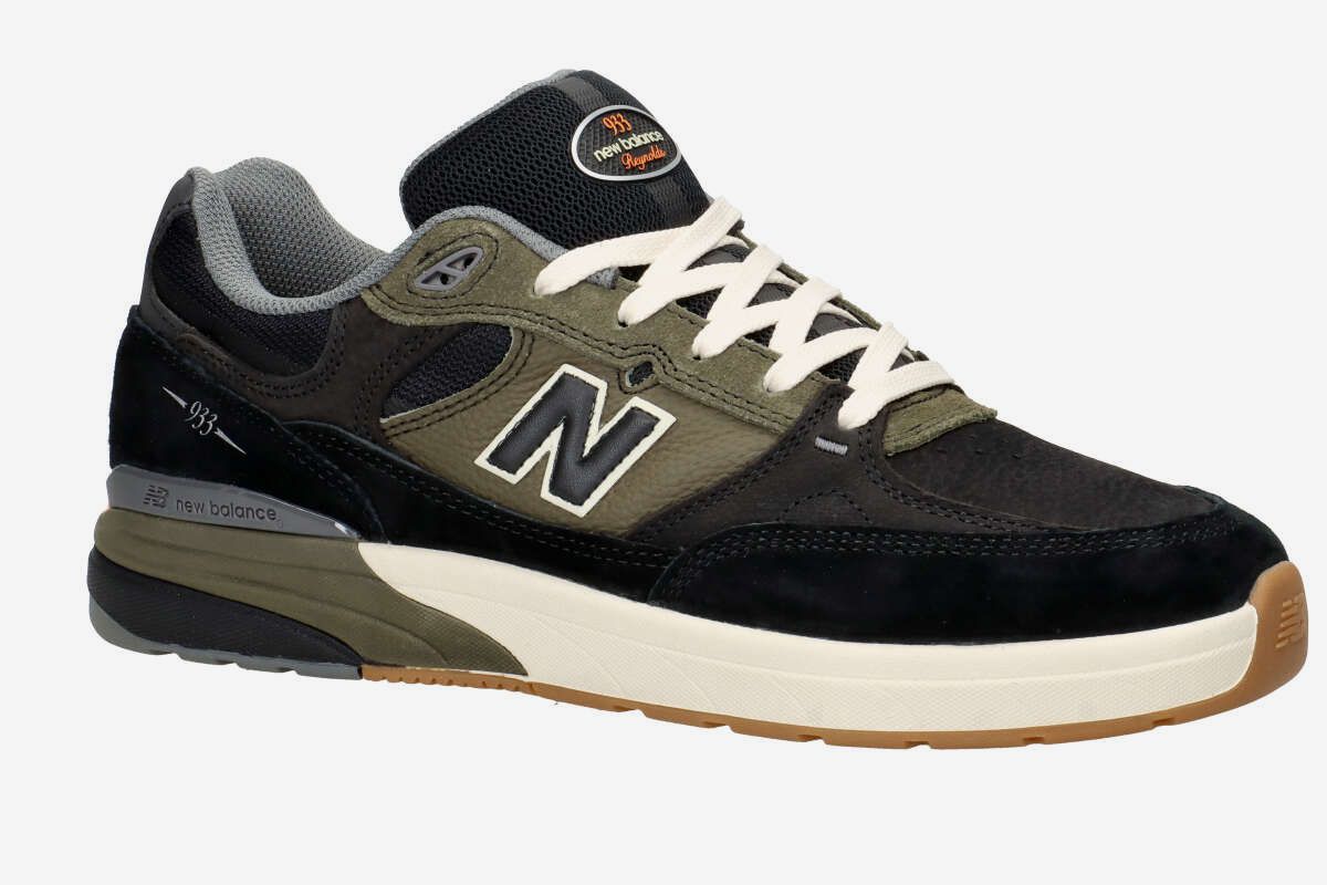 New Balance Numeric 933 Schuh (black olive)