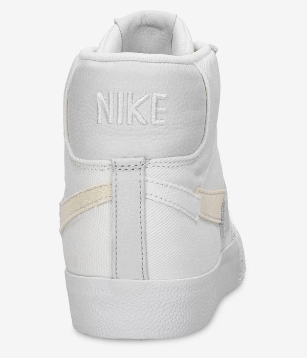 Nike SB Zoom Blazer Mid Premium Shoes (white white)