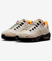Nike SB Air Max 95 WCP Schuh (sail black laser orange)