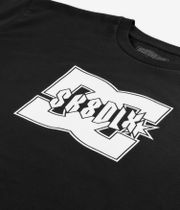 skatedeluxe x DC Court Yard T-Shirt (black)