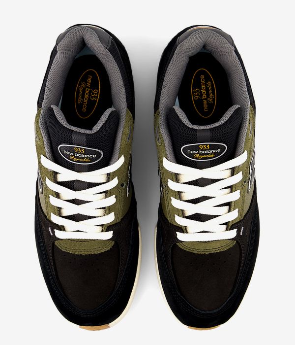 New Balance Numeric 933 Schuh (black olive)