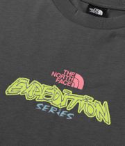 The North Face Expedition Celebration Oversized T-Shirt (anthracite grey)