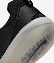 Nike SB Nyjah 3 Shoes (black white black)