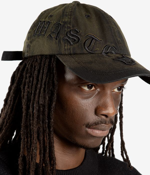 Wasted Paris Kingdom Curve Cap (faded black)