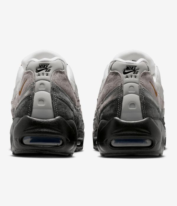 Nike SB Air Max 95 Schoen (black cacao wow anthracite graph)