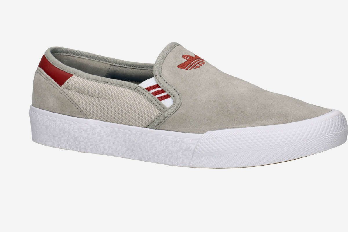 adidas Skateboarding Shmoofoil Slip Schuh (putbei rubber won alu)