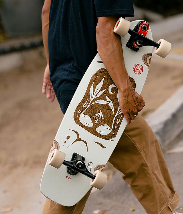 Globe Zuma 31" (80cm) Surf Skate Cruiser (coconut niu voyager)