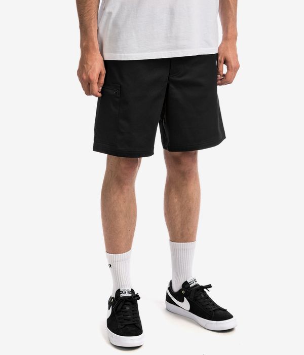 Compra online SB Shorts (black) | skatedeluxe