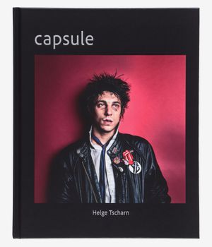 Buch div. Helge Tscharn Capsule Livre
