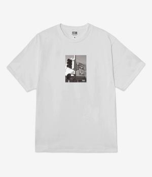Obey Los Angeles Photo T-Shirt (white)