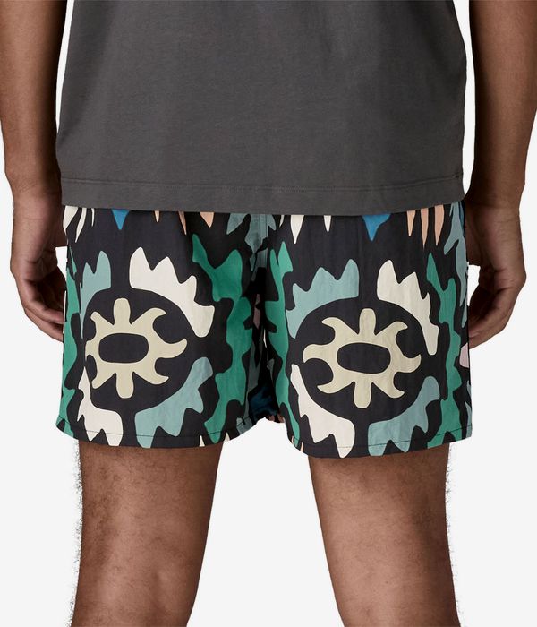 Patagonia Baggies 5" Shorts (kaleido black)