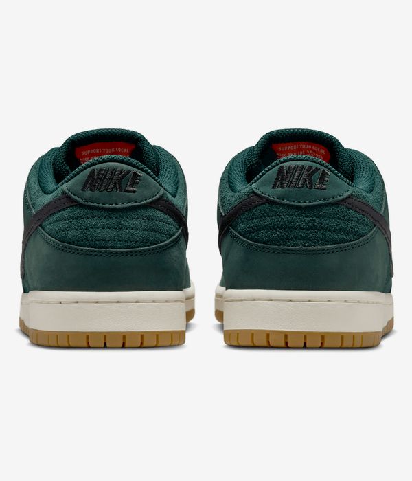 Nike SB Dunk Low Pro Shoes (deep fir black fir sail)