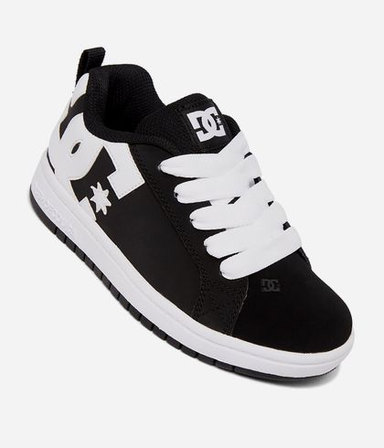 Dc Court Graffik Schuh Kids Black White Kaufen Bei Skatedeluxe The court graffik features a large dc shoes logo, and is available in many different colors and designs. skatedeluxe