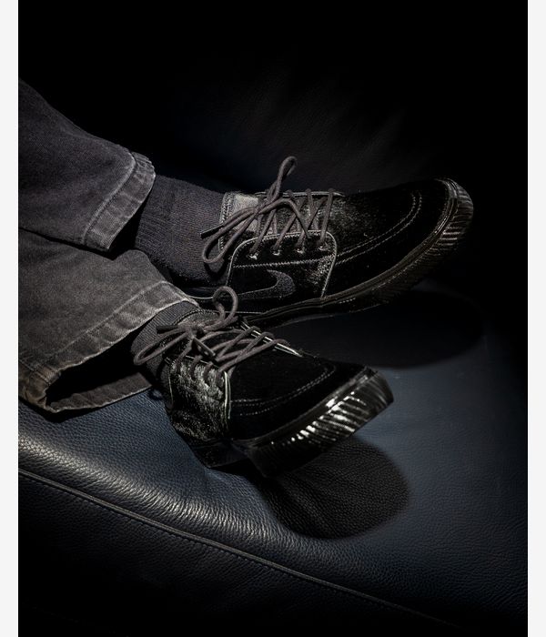 Nike SB Janoski OG+ SE Shoes (black black black)