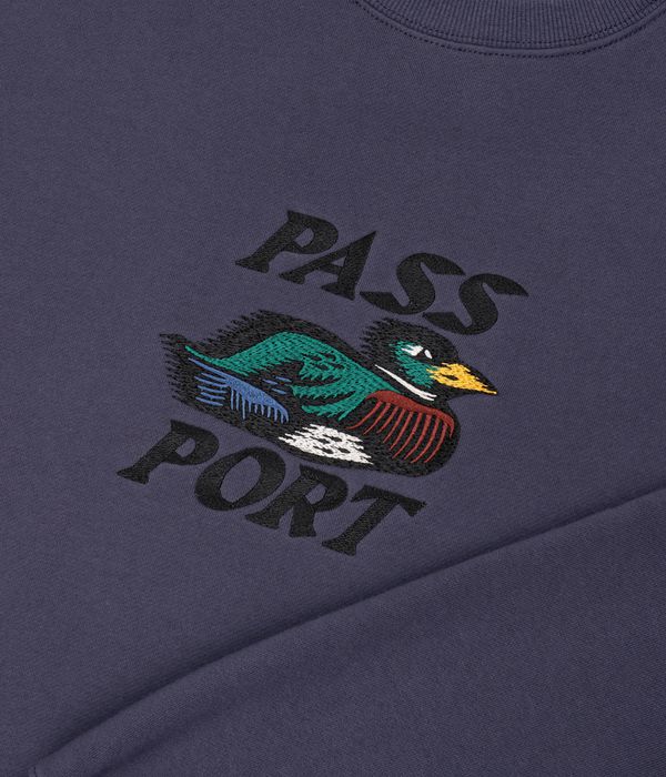 Passport Fast Duck Sweatshirt (dusty blue)