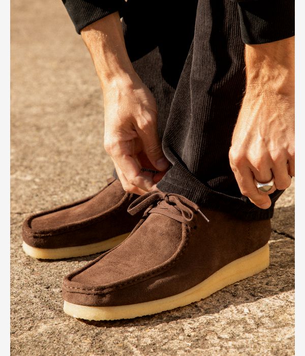 Clarks Originals Wallabee Shoes (dark brown suede)