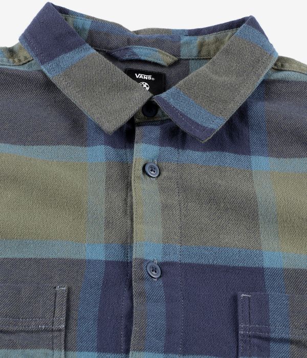 Vans Larkspur Plaid Shirt (grape leaf parisian night)