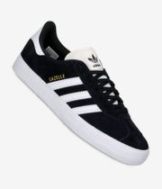 adidas Skateboarding Gazelle ADV Scarpa (core black white gold)