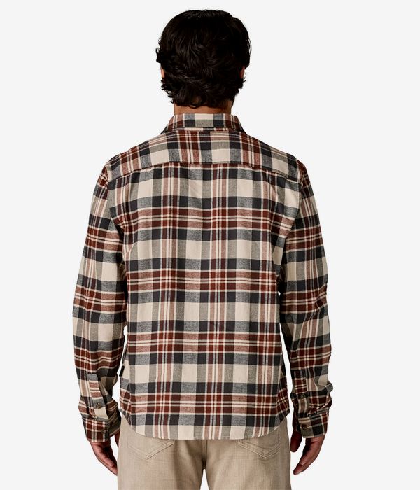 Patagonia LW Fjord Flannel Camisa (paw dried vanilla)