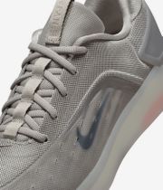 Nike SB Zoom Nyjah 4 Scarpa (college grey mink brown light si)