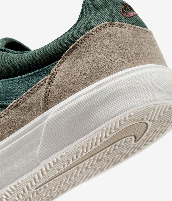 Nike SB Malor Chaussure (seaweed burgundy crush khaki pha)