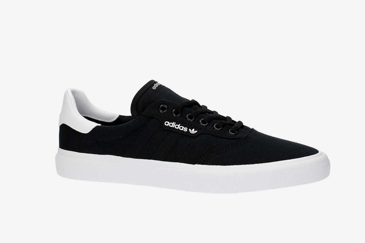 Shop adidas Skateboarding 3MC Shoes core black core black white online skatedeluxe