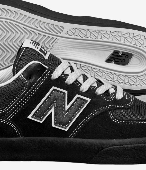 New Balance Numeric 574 Scarpa (black black white)