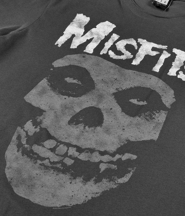 Amplified Misfits T-Shirt (charcoal)