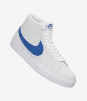 Nike Sb Zoom Blazer Mid Shoes University Gold White Buy At Skatedeluxe