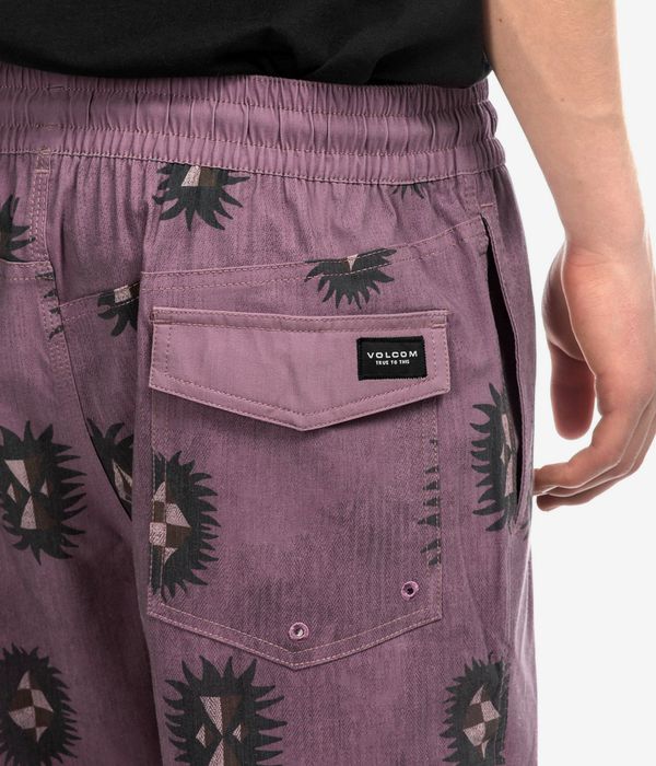 Volcom Psyche Cotton 17 Boardshorts (stone rose)