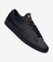 Nike SB Zoom Blazer Low Pro GT Chaussure (black black black)