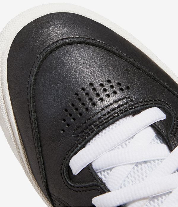 adidas Skateboarding Tyshawn Low Buty (core black white chalk white)