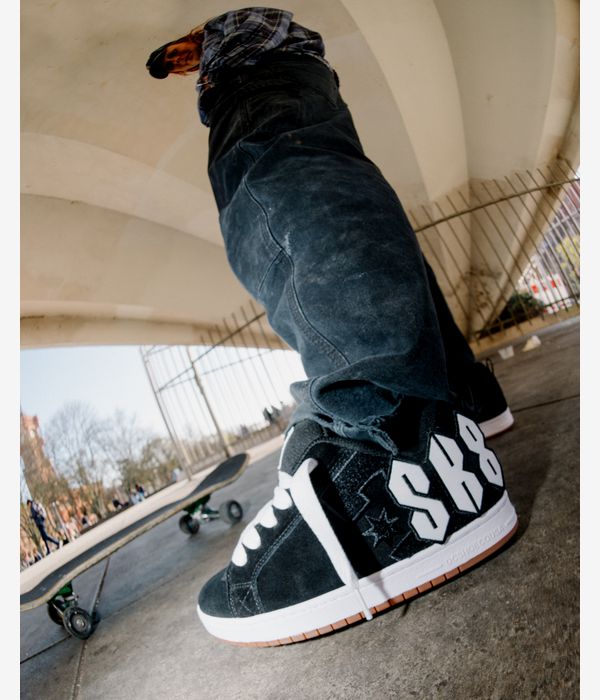DC x skatedeluxe Court Graffik SE Shoes (black black white)