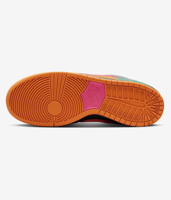 Nike SB Dunk Low Pro Schoen (green noise watermelon light cur)