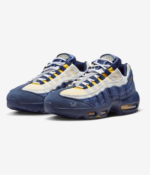 Nike SB x Eric Koston Air Max 95 Shoes (obsidian and speed yellow)