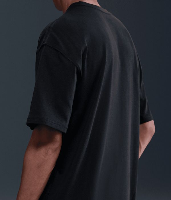 Nike SB M90 OC Flip Phone T-Shirt (black)