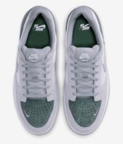 Nike SB Force 58 Shoes (white silver fir white)