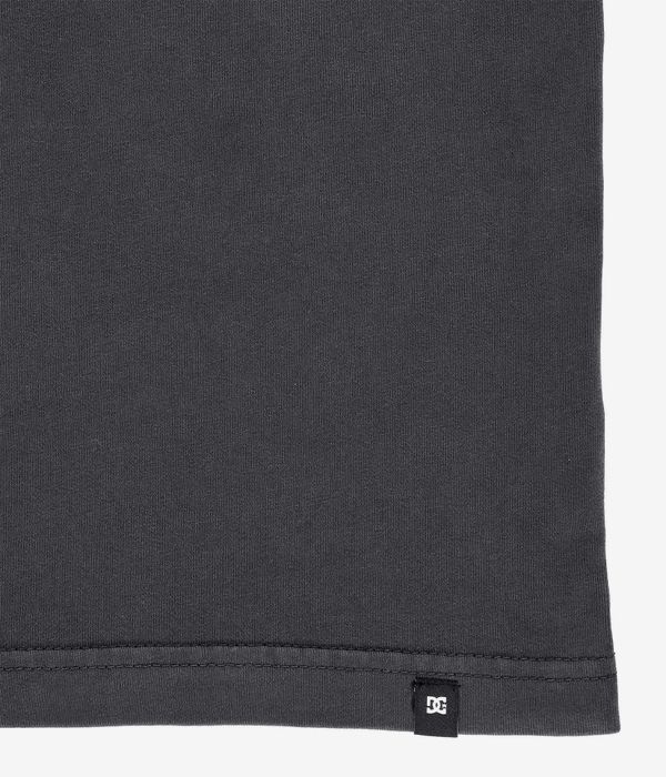 DC Defiant T-Shirty (pirate black enzyme wash)