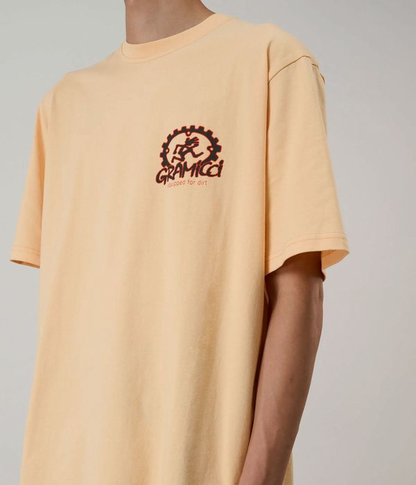 Gramicci Equipped For Dirt T-Shirt (mango)