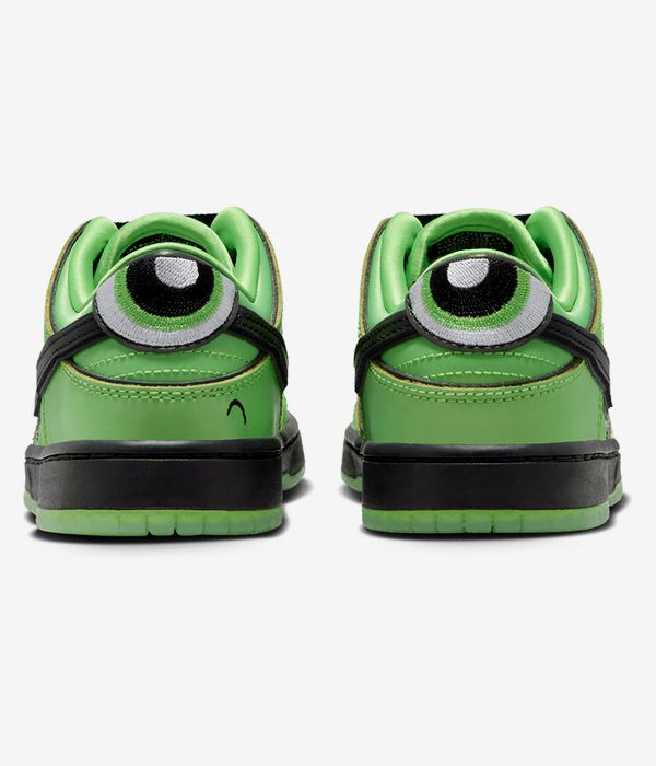 Nike dunks hotsell kids girls