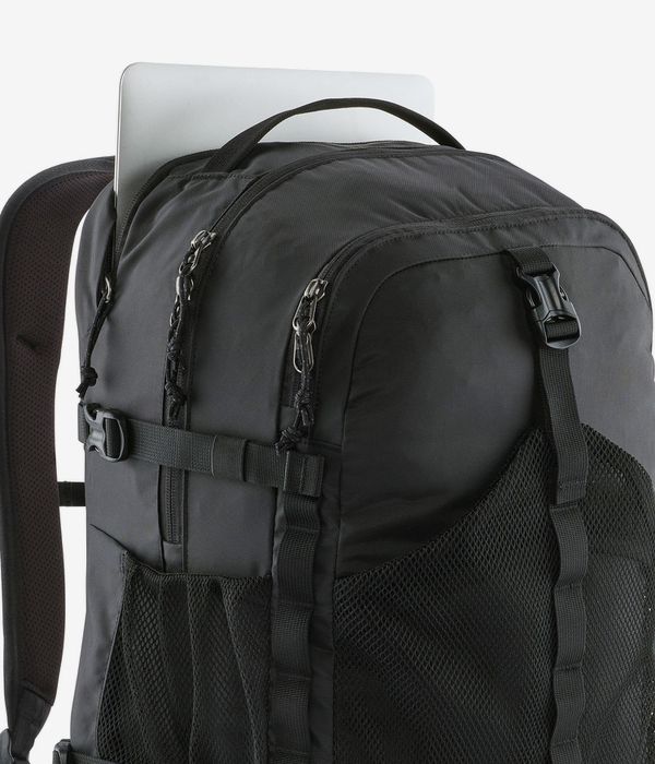 Patagonia Refugio Day Rucksack 30L (all black)