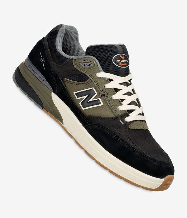 New Balance Numeric 933 Schuh (black olive)