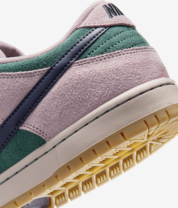 Nike SB Dunk Low Pro Schuh (mineral slate dark raisin partic)